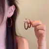Ankela red circle earrings, a retro Hong Kong-style, high-end and elegant ear ring for women, a bestseller in autumn and winter, a hot girl's ear accessory Specification image